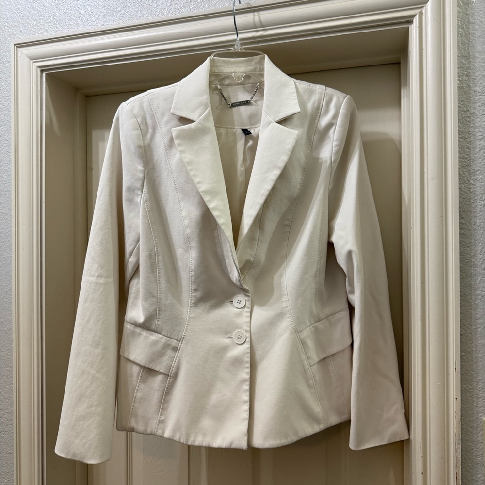 White House Black Market White Blazer